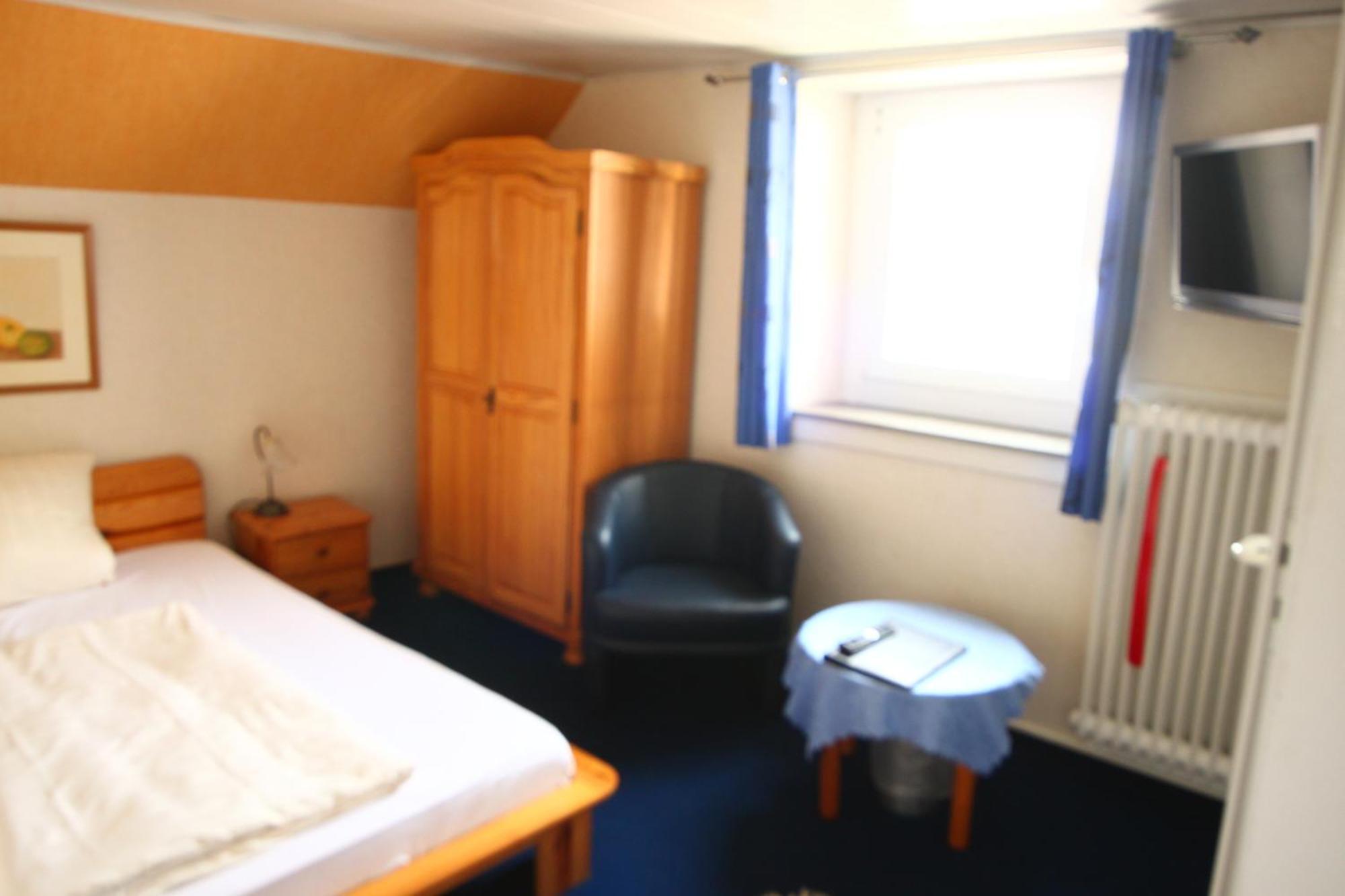 Moselromantik-Hotel Zum Loewen Ediger-Eller Rom bilde