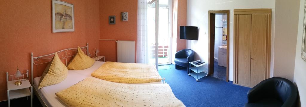 Moselromantik-Hotel Zum Loewen Ediger-Eller Eksteriør bilde