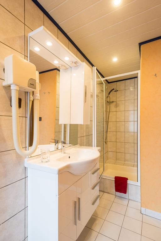 Moselromantik-Hotel Zum Loewen Ediger-Eller Eksteriør bilde